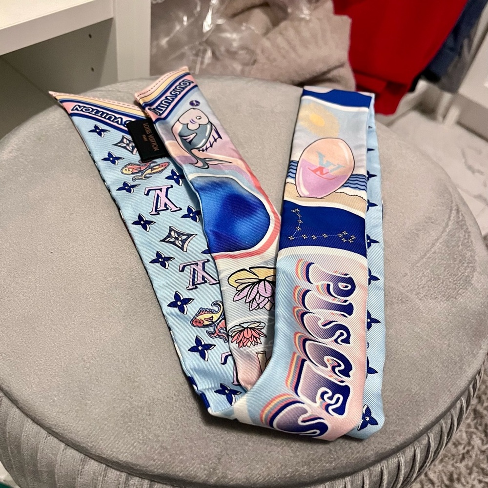 Louis Vuitton Pisces BB Bandeau- like new